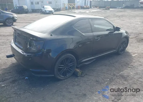 2011 Scion Tc z USA, uszkodzony, nr VIN JTKJF5C77B3010723